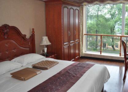 沙坪坝歌乐山养老院有哪些(这里介绍10家歌乐山养老院)