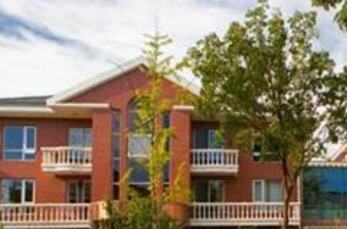 北京寸草春晖垡头养老院双合院_北京朝阳区包吃包住养老院一般多少钱费用