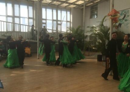 哈尔滨乐乐养老院_哈尔滨豪华老年护理院,哈尔滨豪华老年护理院地址