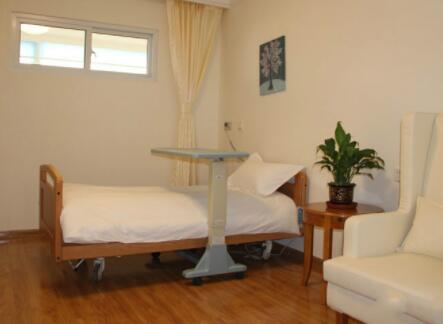 济南曜阳国际老年公寓_济南五星级养老院目录,济南大型养老院有几家