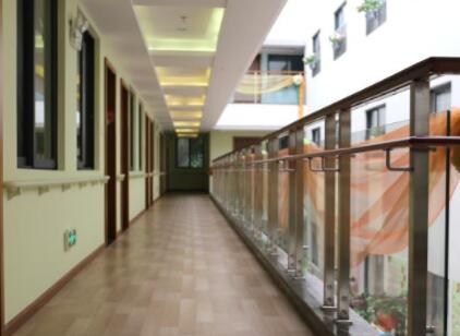 广州颐福居尊长园老年公寓_广州风景优美老年公寓收费标准,广州 老年公寓