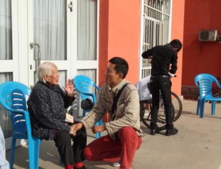 新疆德华老年公寓_乌鲁木齐交通方便老年护理院费用价格