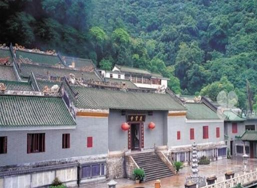 珠海乐龄候鸟度假养生养老基地_珠海瘫痪老人养老院一般多少钱费用