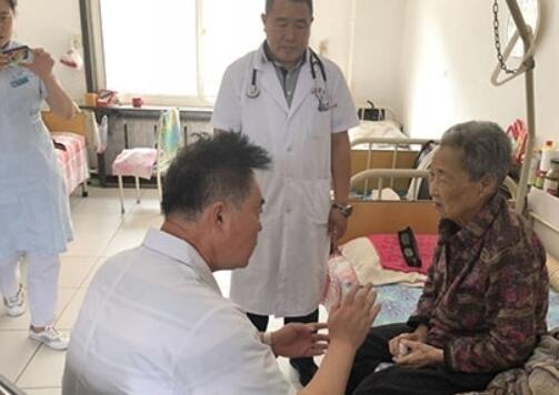 鞍山铁西区爱心养老护理院_鞍山医养结合养老院,鞍山医养结合养老院电话