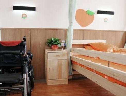 湘潭市普亲高岭老年养护中心_湘潭比较好的老年护理院,湘潭老年公寓有哪些