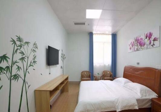 北海市德敬候鸟公寓_北海有名的老年护理院地址