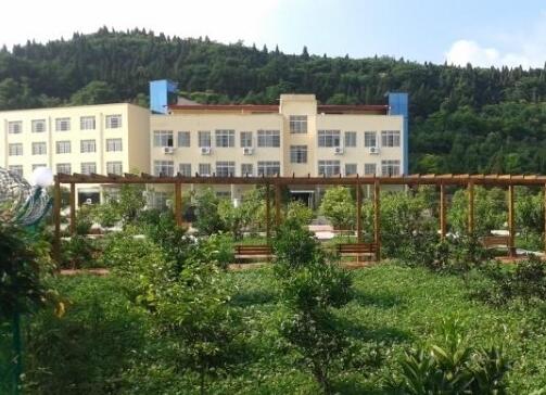 南充市凤垭山皇乐养老服务中心_南充老年痴呆养老院,南充老年痴呆养老院在哪里