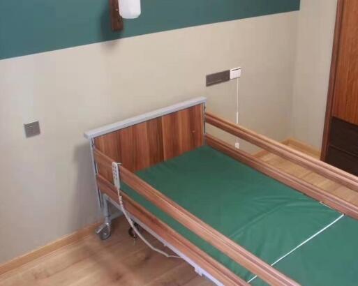 鞍山最好的老年公寓是哪一家？