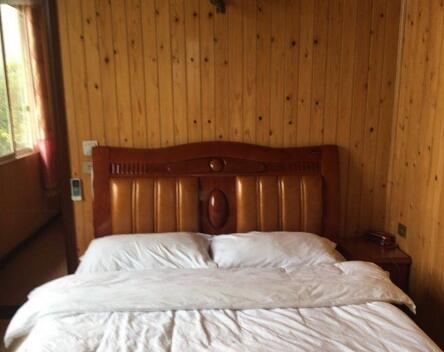 巴南小平山庄居家养老院怎么样、地址在哪、价格多少钱？