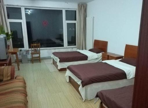 青山爱心护老中心老年公寓怎么样、价格多少钱、简介！