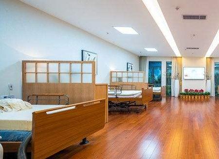 越秀区东风东附近养老院有哪些？