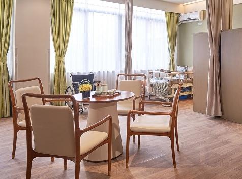 广州五星级养老院收费标准是多少？