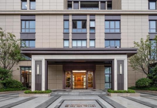 无锡中海锦年芳庭长者社区_无锡连锁老年公寓有几家,无锡老年医院