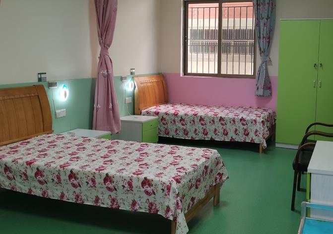 深圳福田区园岭八角楼托养中心_深圳收费便宜养老社区,深圳养老社区品牌有哪些