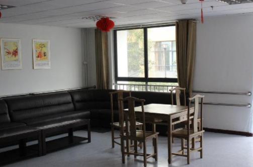 青岛风景优美养老院一般多少钱费用