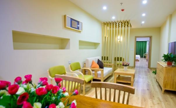 新昌阳光福利中心_绍兴失能养老院一般多少钱费用