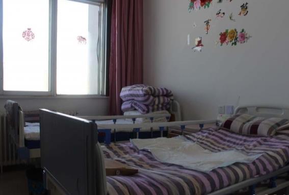 鄂尔多斯中华情社区居家养老服务中心_鄂尔多斯五星级老年护理院有哪些,鄂尔多斯老年大学