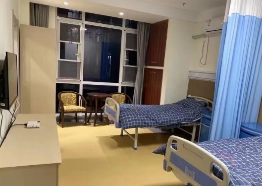 盐城秦南老年颐养中心_盐城养老院一般多少钱费用,盐城市养老院招工