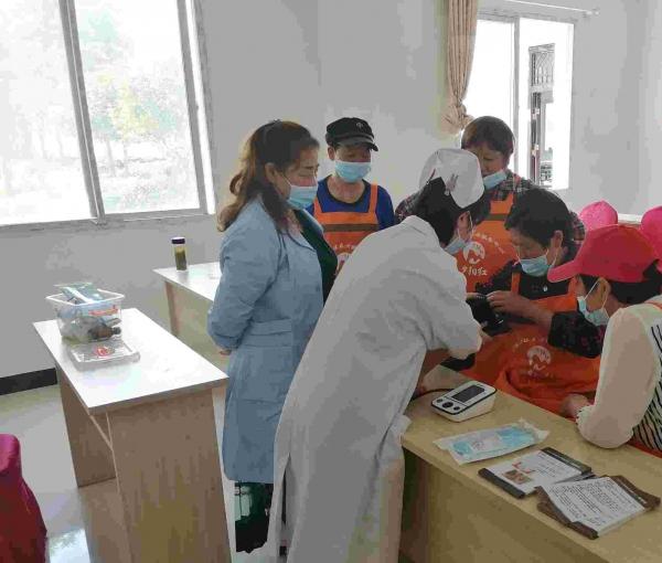 东至县夕阳红老年养护中心_池州4000元养老院地址查询,池州养老院电话是多少