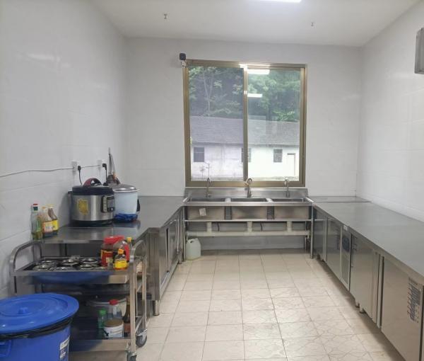 射洪慈爱老年养护中心环境图片