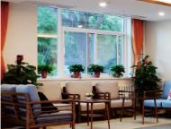 高新区枫叶整合照护养老中心_西安3000元左右养老院,西安养老院多少钱