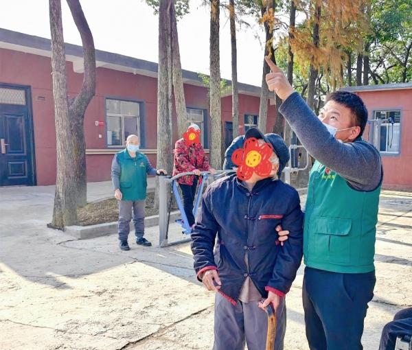 南昌市东湖区前洲养老院_南昌全护理老年公寓大约多少钱,南昌老年公寓收费标准