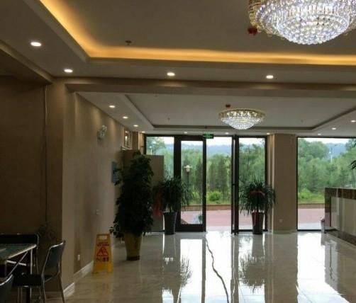 桓仁枫叶红老年公寓环境图片