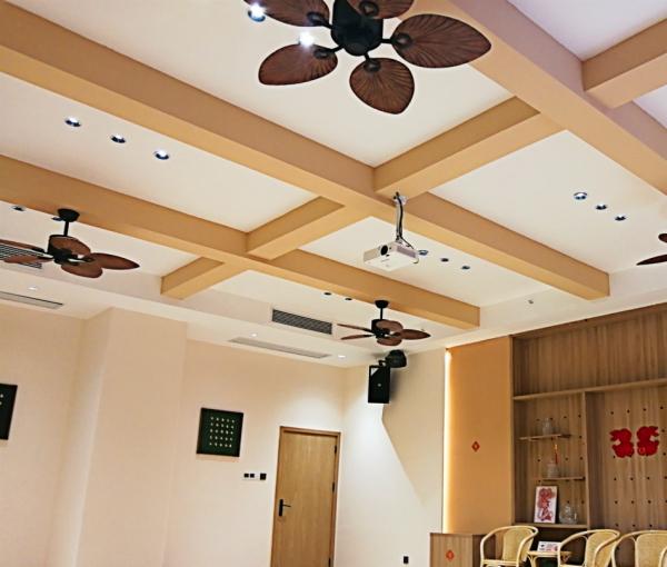 海南荣华康馨园环境图片