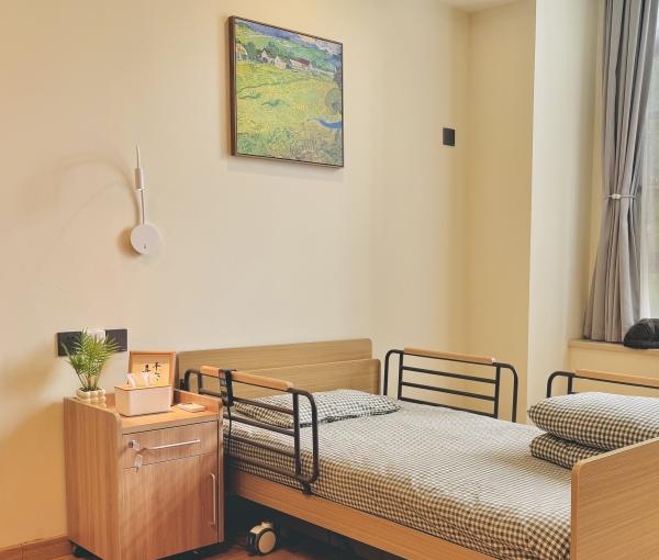 寸草春晖丰颂苑养老院环境图片