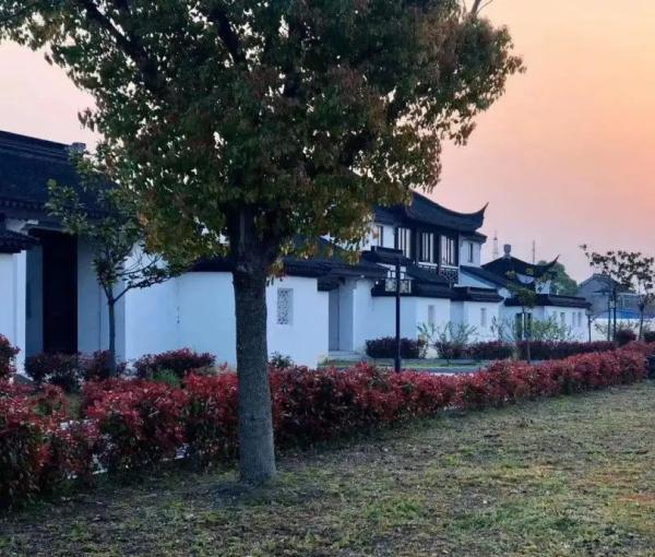 中颐·康养硅谷_苏州风景优美养老社区列举几家,苏州哪些养老院比较好