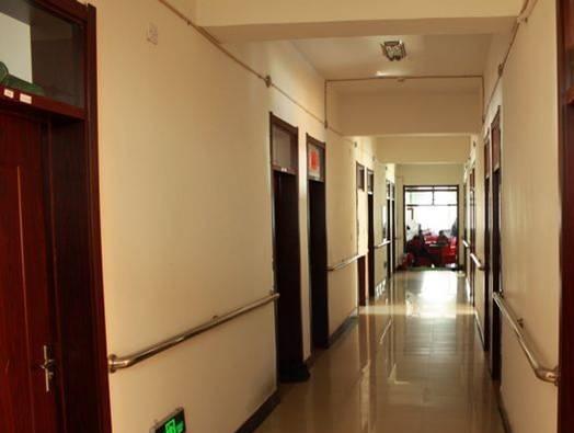 乐呵呵老年公寓_鞍山养老院,鞍山养老院排名