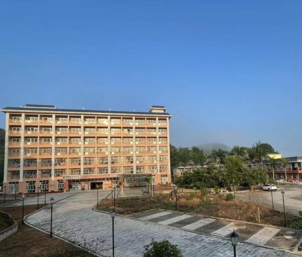 第一养老德庆县敬老服务中心_肇庆风景优美老年公寓,肇庆市老年人活动中心