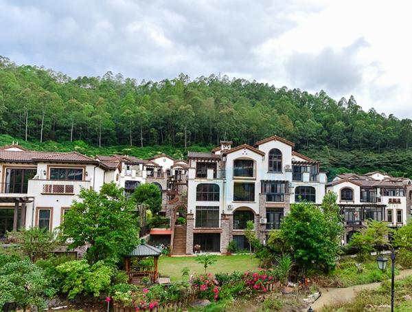 富力颐安-南昆山生态养生公馆_惠州老年痴呆照护养老院大约多少钱