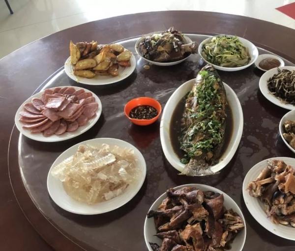 齐齐哈尔市铁锋区家好月圆老年公寓_齐齐哈尔老年护理院多少钱,老年人护理院多少钱