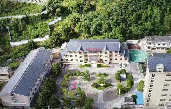 第一养老长顺护理院_黔南州顶级老年护理院,黔南正规机构养老院