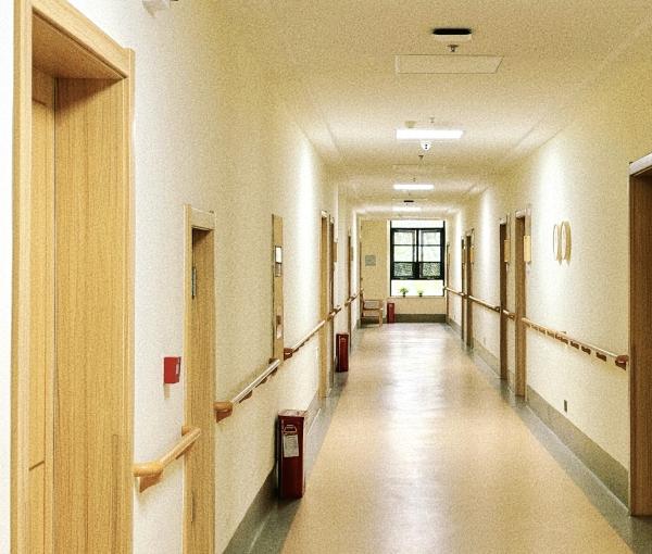 寸草春晖丰颂苑养老院环境图片