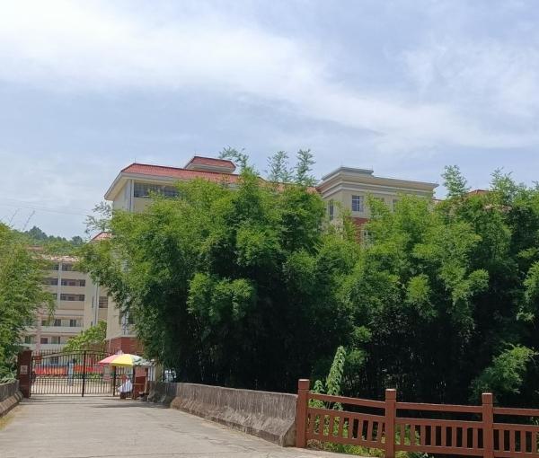 第一养老广宁敬老院服务中心_肇庆高级的养老社区,肇庆高级的养老社区有哪些