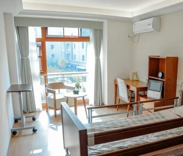 半壁店·长者照护之家环境图片