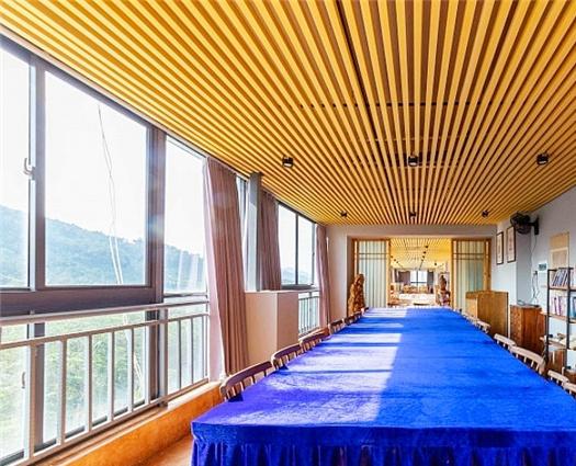 海南爸妈乐康养公寓