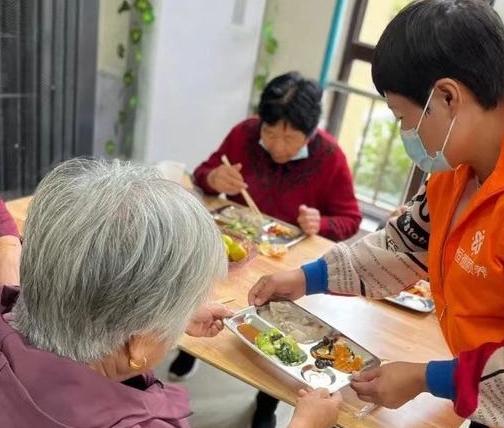 莒南县华泉为老服务中心_临沂老年痴呆照护老年公寓