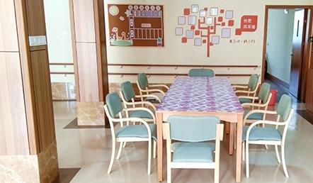 湘潭县普亲易俗河老年养护院_湘潭5000元左右养老院一览表