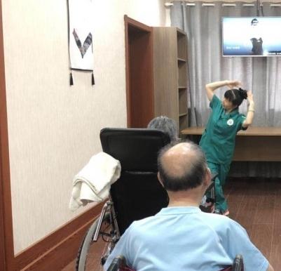 月湖康养中心_武汉8000元老年护理院